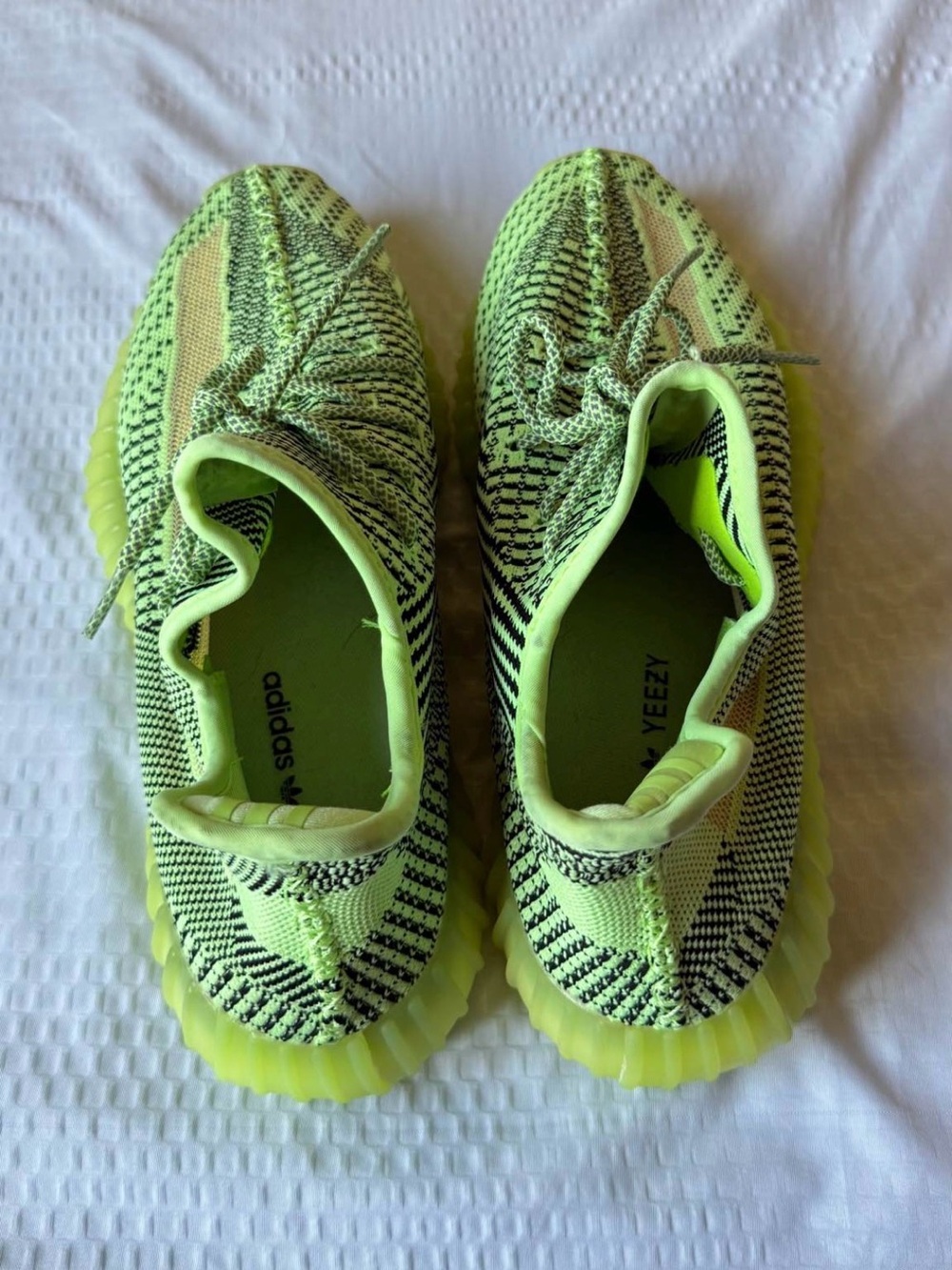 Adidas Yeezy Boost 350 V2 Yeezreel (– Size 11 /5
US - Picture 4 of 7